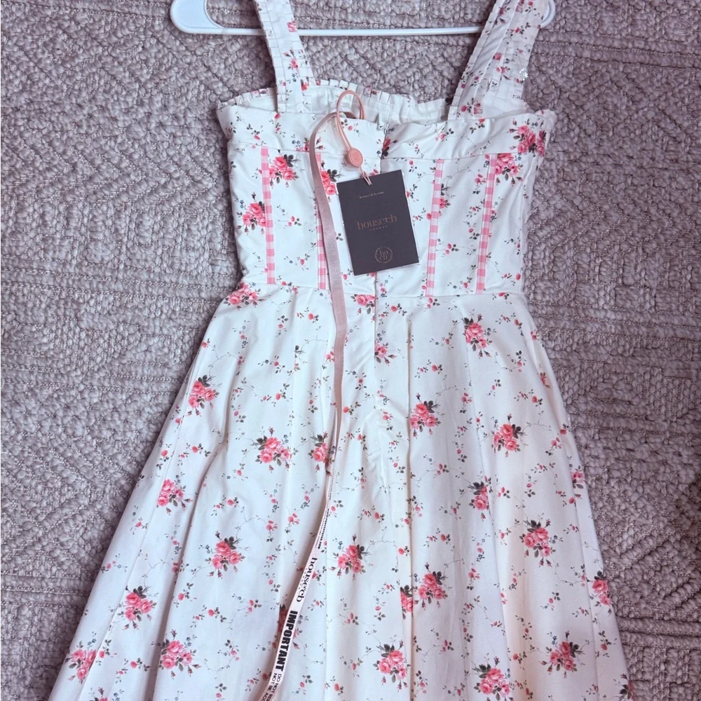 House of CB . Size S. Marianella Floral Fit & Flare Cocktail Minidress - Picture 5 of 8